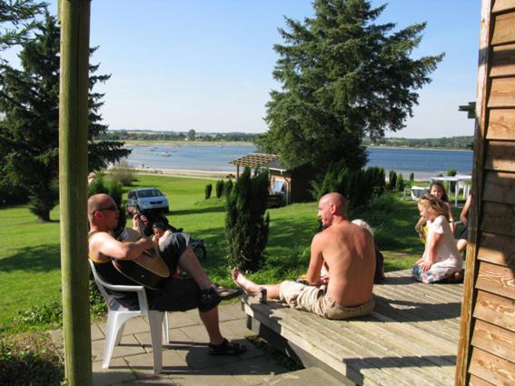 Vikaer Strand Camping & Cottages Diernæs Стая снимка